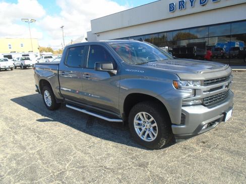 Used 2022 Chevrolet Silverado 1500 RST image 1