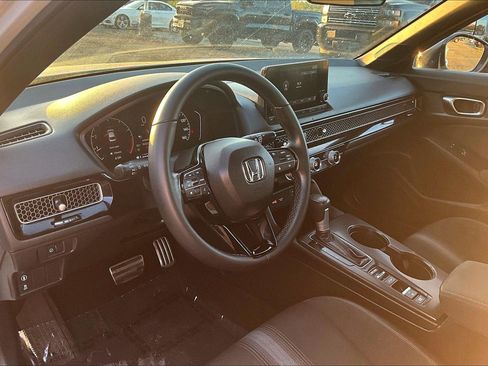 Used 2024 Honda Civic Sport image 13