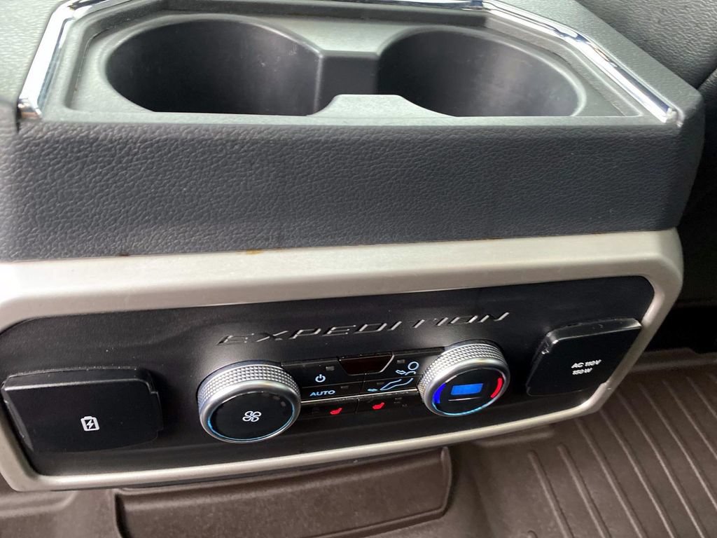 Used 2024 Ford Expedition Max Limited AWD/4WD image 14