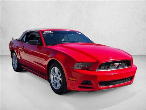 Used 2014 Ford Mustang Convertible w/ Equipment Group 102A image 3