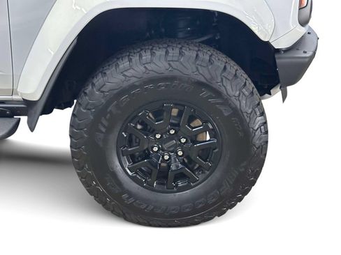 Used 2025 Ford Bronco Raptor w/ Interior Carbon Fiber Pack AWD/4WD image 16