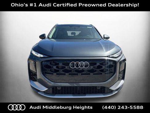 Used 2026 Audi Q3 quattro 2.0T AWD/4WD image 2