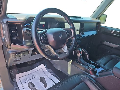 Used 2021 Ford Bronco First Edition AWD/4WD image 13