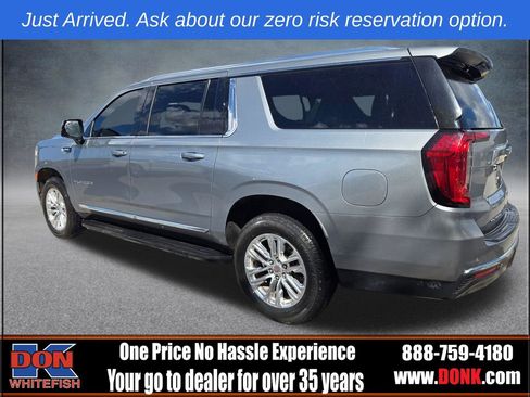 Used 2024 GMC Yukon XL SLT w/ SLT Luxury Package AWD/4WD image 4