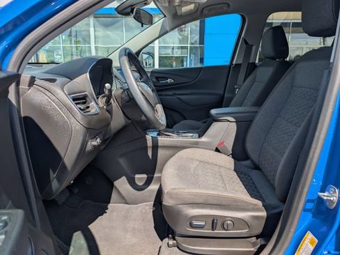 Used 2024 Chevrolet Equinox LT FWD image 10
