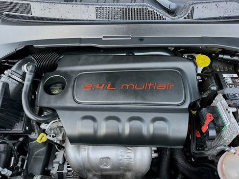 Used 2022 Jeep Compass Latitude w/ Sun and Sound Group image 29