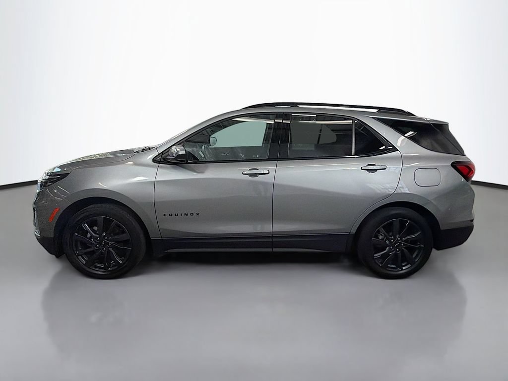 Used 2023 Chevrolet Equinox RS FWD image 6