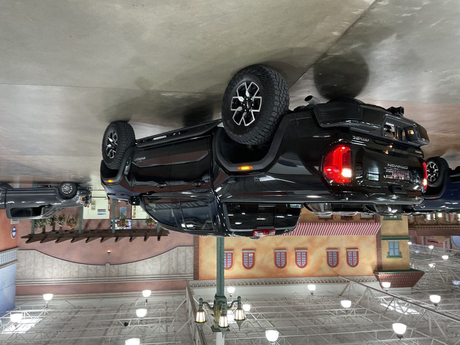 Used 2026 GMC Canyon AT4X AWD/4WD image 3
