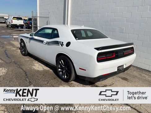 Used 2021 Dodge Challenger R/T Scat Pack w/ Driver Convenience Group image 33