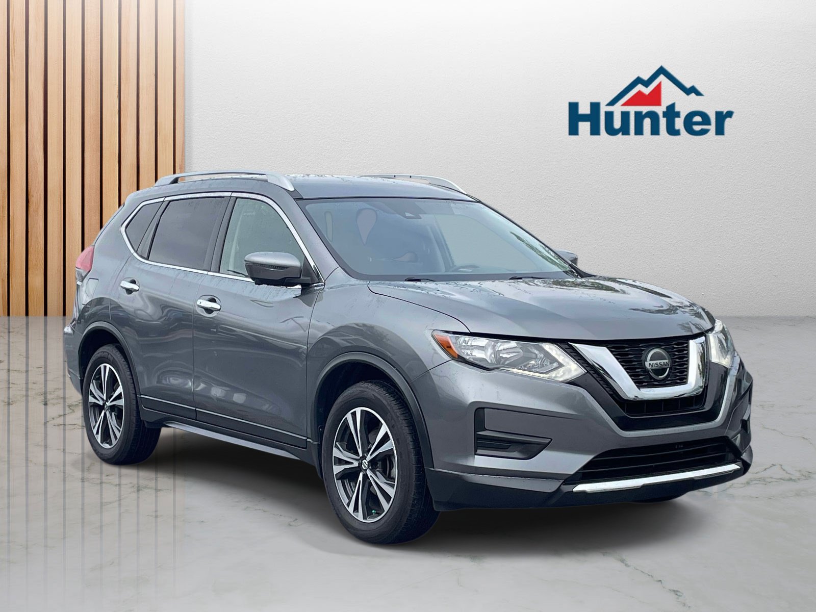 Used 2019 Nissan Rogue SV w/ Premium Package AWD/4WD image 1