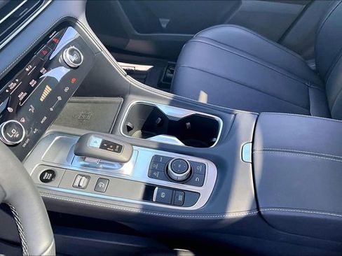 Certified 2026 INFINITI QX60 Luxe w/ Cargo Package AWD/4WD image 15