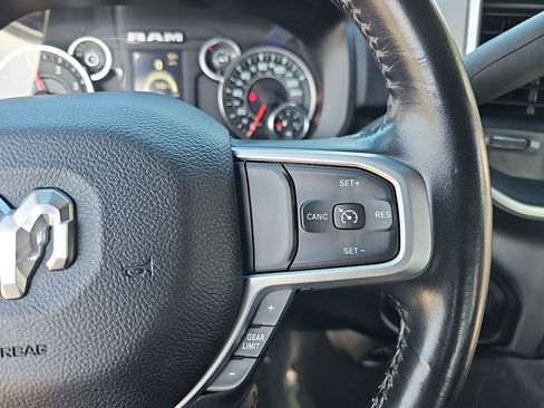 Used 2024 RAM 2500 Big Horn AWD/4WD image 18