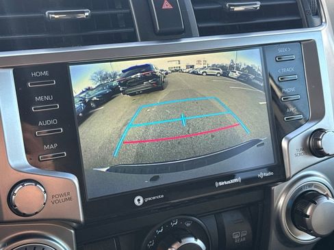 Used 2022 Toyota 4Runner SR5 Premium image 25