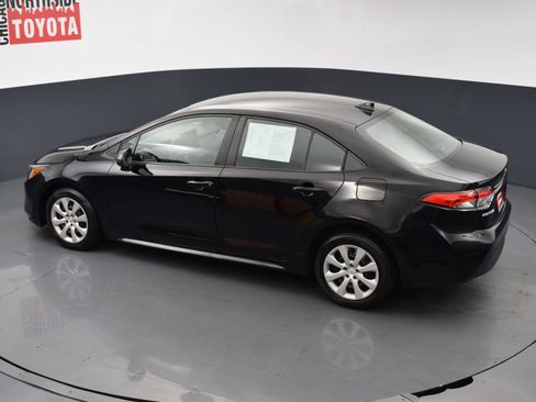 Used 2024 Toyota Corolla LE FWD image 18