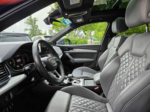 Used 2021 Audi SQ5 Premium Plus w/ Premium Plus Package image 24
