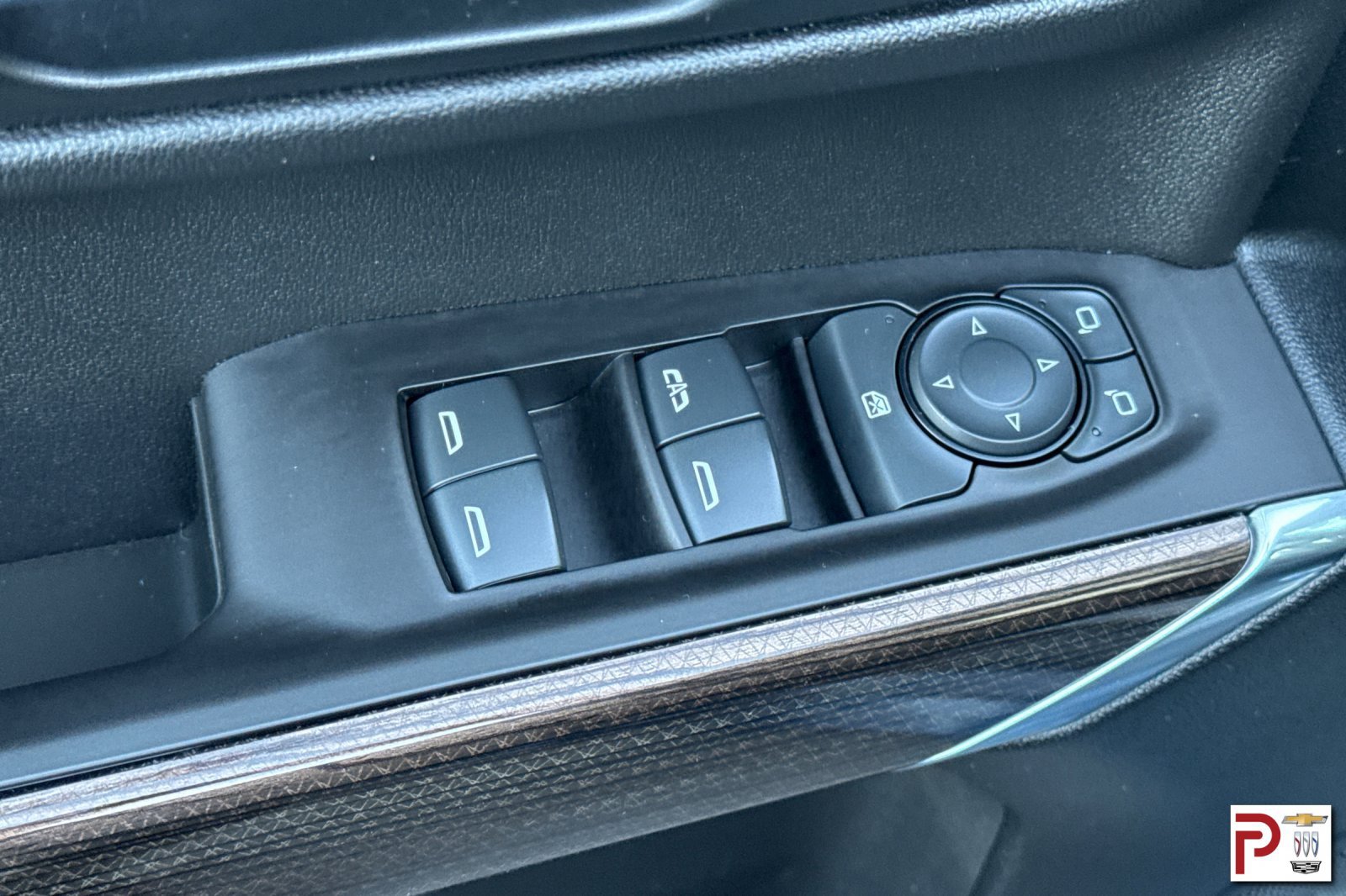 Certified 2021 Chevrolet Silverado 1500 LT Trail Boss w/ Convenience Package II AWD/4WD image 13