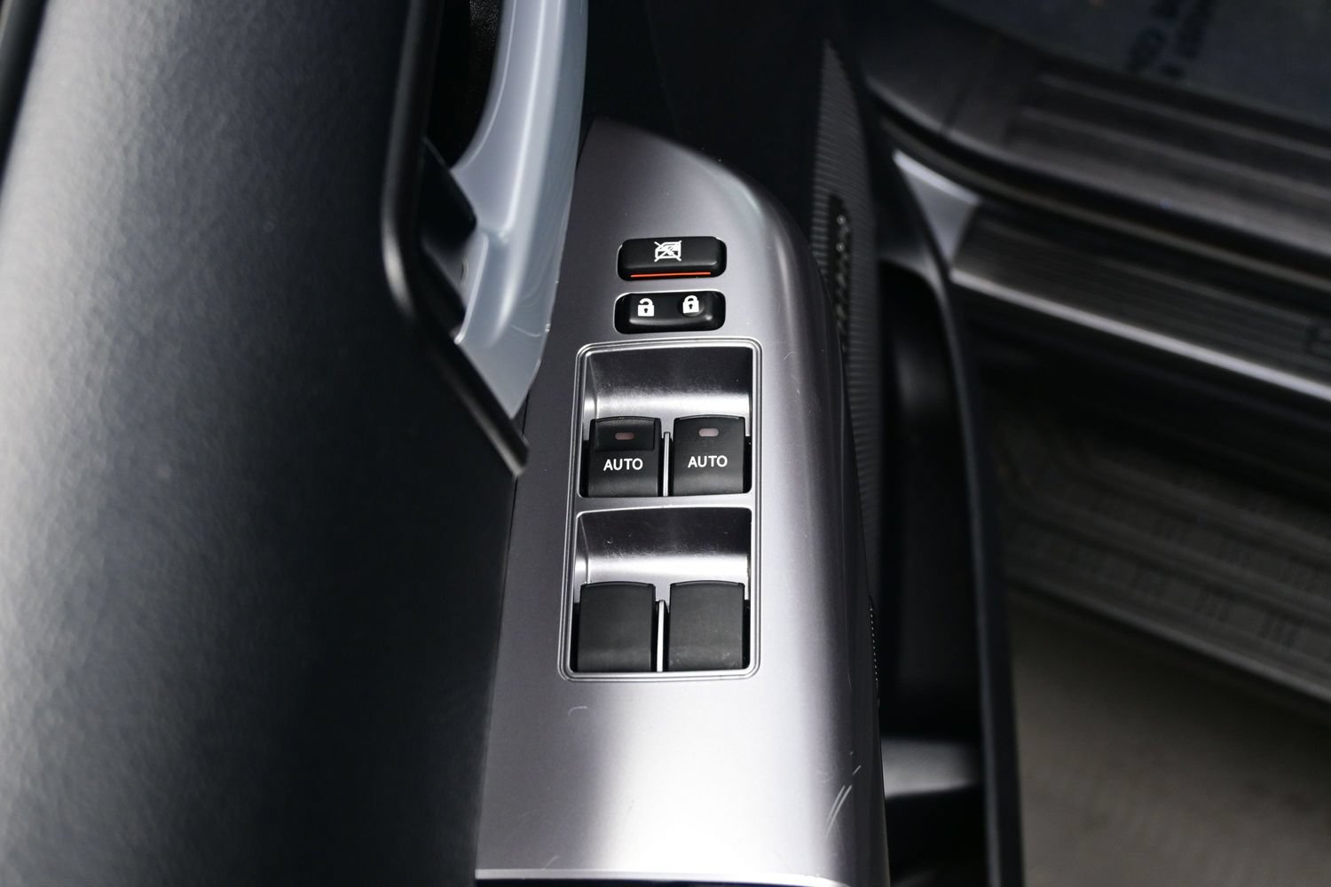Used 2021 Toyota Sequoia Nightshade w/ Safety & Convenience Package AWD/4WD image 10