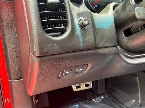 Used 2009 Chevrolet Corvette Coupe RWD image 34