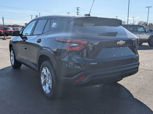New 2026 Chevrolet Trax LS w/ LS Convenience Package image 5