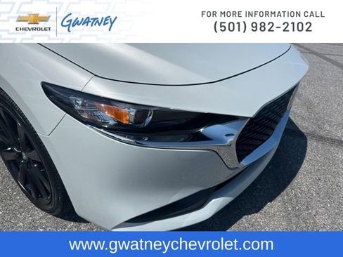Used 2025 MAZDA MAZDA3 s FWD image 13