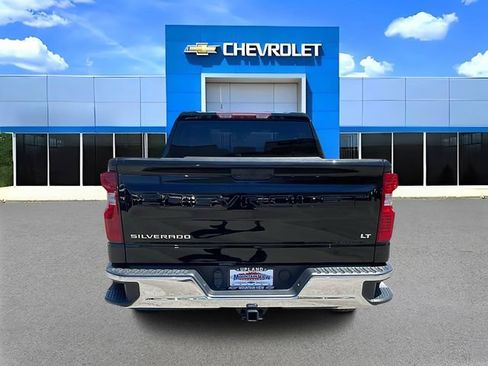 Used 2023 Chevrolet Silverado 1500 LT RWD image 4