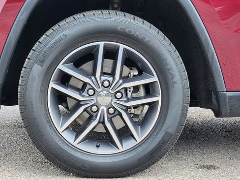 Used 2017 Jeep Grand Cherokee Limited AWD/4WD image 9