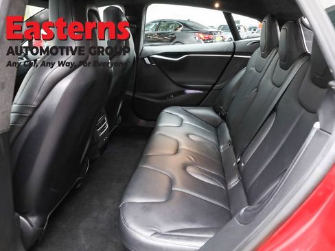 Used 2016 Tesla Model S 90D image 19