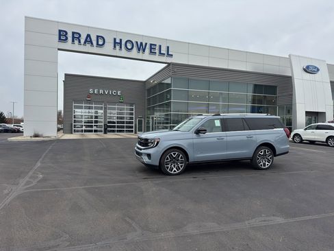 New 2026 Ford Expedition Max Platinum w/ Platinum Ultimate Package image 1