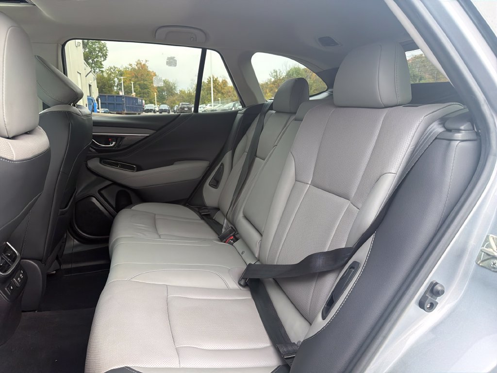 Used 2020 Subaru Outback Limited XT w/ Popular Package #2 AWD/4WD image 27
