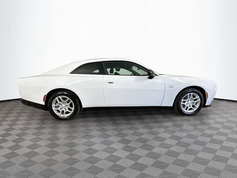 New 2025 Dodge Charger Daytona R/T w/ Quick Order Package 25M R/T AWD/4WD image 9