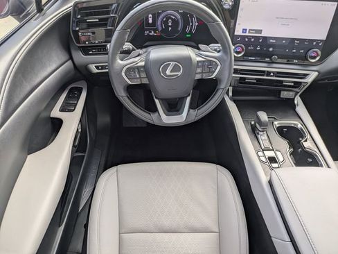 Used 2023 Lexus RX 350 image 12
