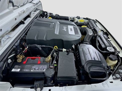 Used 2017 Jeep Wrangler Unlimited Sport w/ Quick Order Package 24S image 26