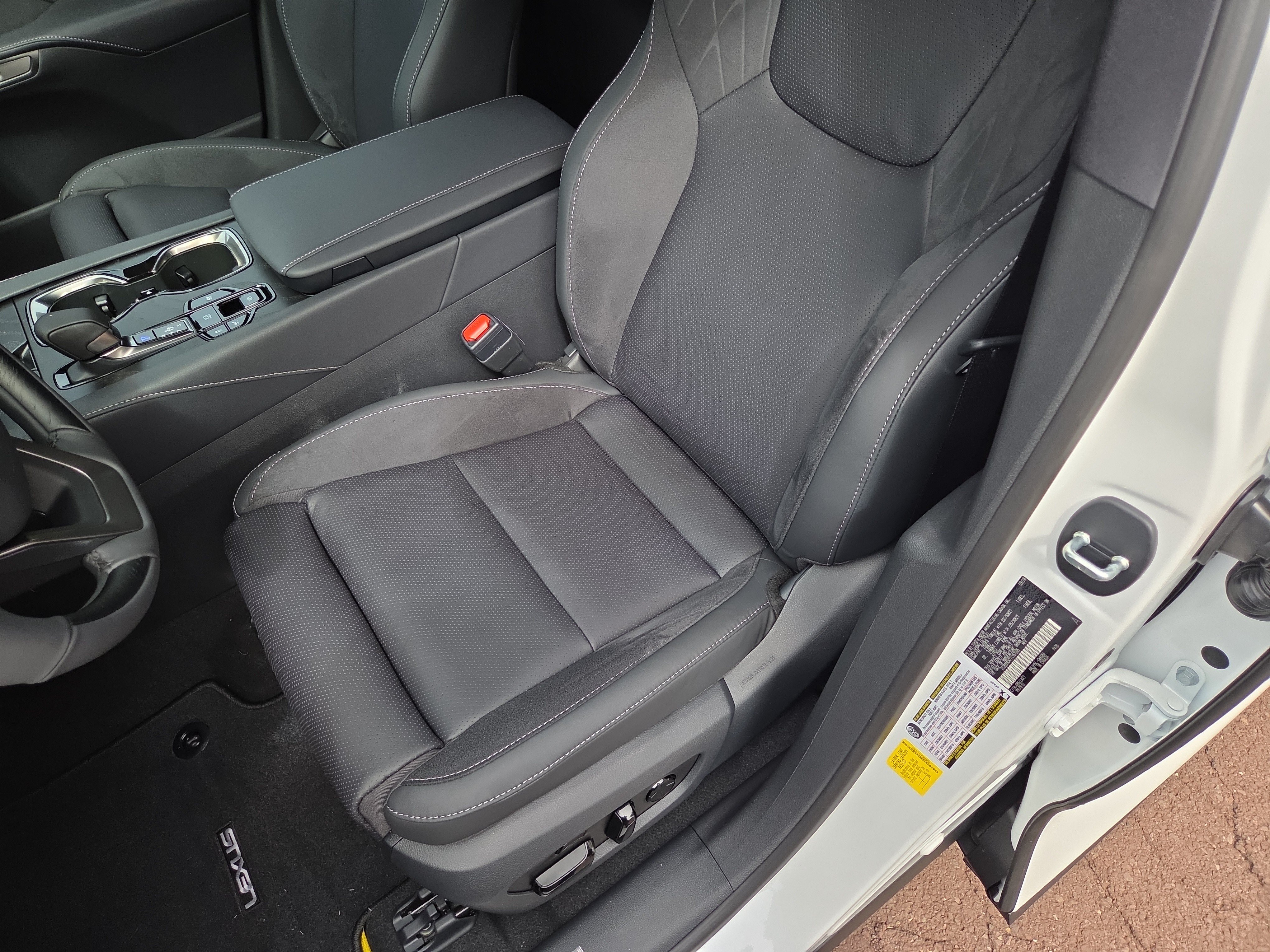 New 2026 Lexus RX 350 AWD/4WD image 7