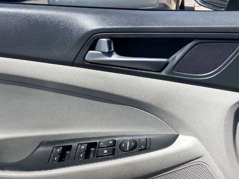 Used 2017 Hyundai Tucson Value FWD image 18