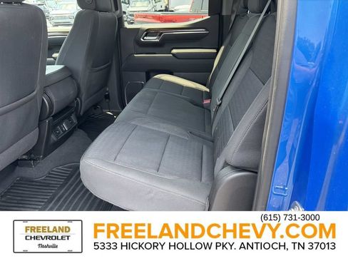 Used 2025 Chevrolet Silverado 1500 LT w/ Safety Package AWD/4WD image 17