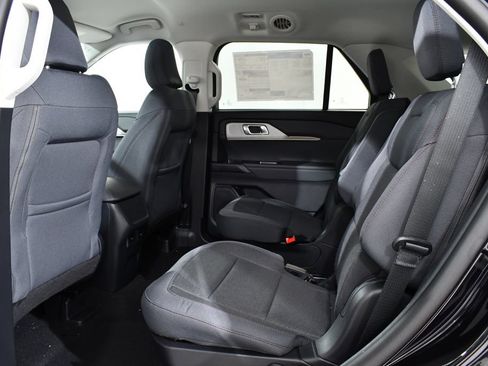 New 2026 Ford Explorer Active AWD/4WD image 16