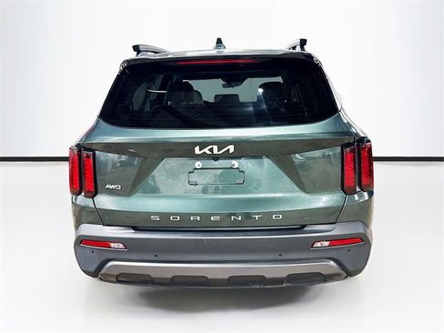 Used 2022 Kia Sorento S w/ Option Group 015 image 6