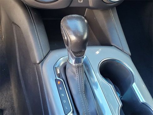 Used 2020 Chevrolet Blazer LT image 19