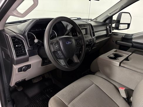 Used 2019 Ford F250 XLT AWD/4WD image 17