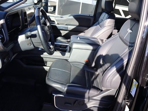 Used 2025 Ford F350 Platinum AWD/4WD image 12
