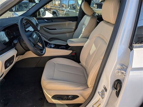 New 2026 Jeep Grand Cherokee Limited image 7