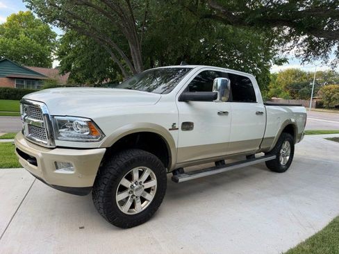 Used 2016 RAM 2500 Longhorn AWD/4WD image 1