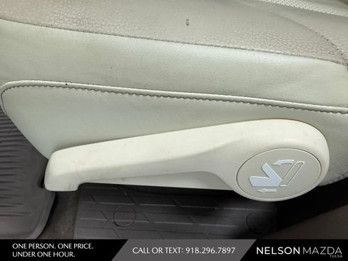 Used 2017 Lexus GX 460 Premium AWD/4WD image 33