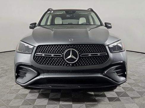 Used 2024 Mercedes-Benz GLE 450 4MATIC image 2