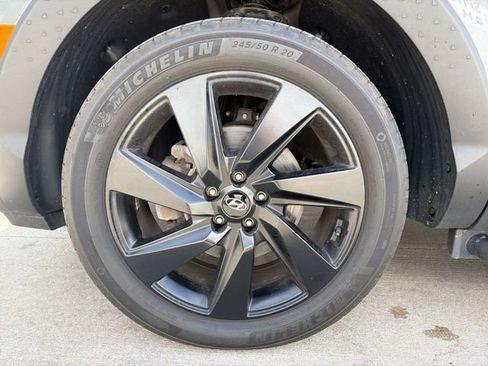 Used 2023 Hyundai Santa Cruz Night AWD/4WD image 12