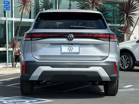 New 2025 Volkswagen Tiguan S image 6