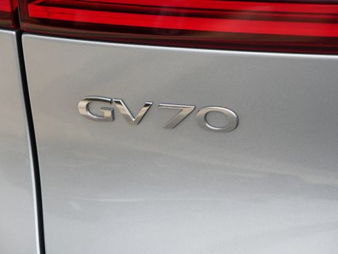 Used 2025 Genesis GV70 3.5T Sport w/ Sport Advanced Package image 6
