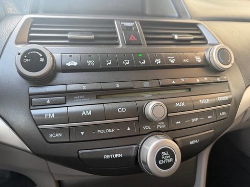 Used 2012 Honda Accord LX image 17