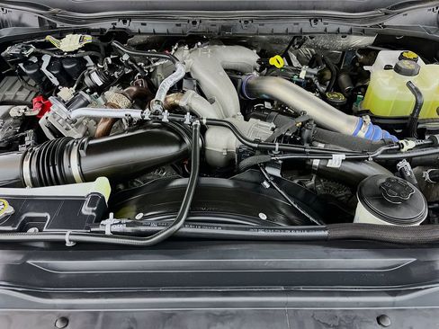 Used 2025 Ford F450 Lariat w/ Lariat Ultimate Package AWD/4WD image 42