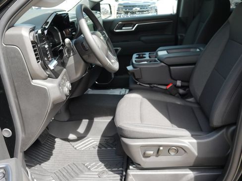 New 2026 Chevrolet Silverado 1500 LT AWD/4WD image 6